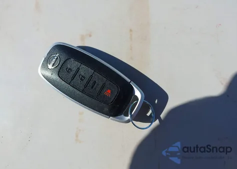 2024 Nissan Versa 1.6 Sv из США, поврежденный, VIN 3N1CN8EV5RL896705